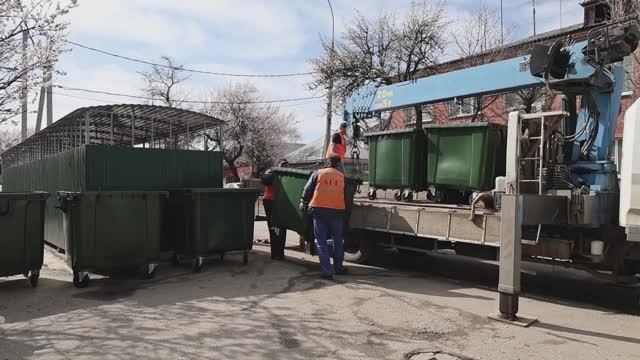 В Армавире региональный оператор «Экоцентр» заменит 660 мусорных контейнеров на новые