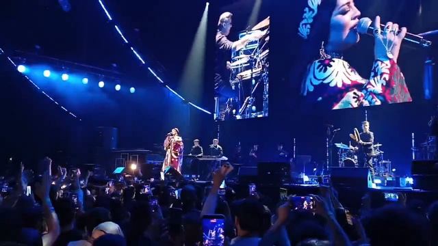 Шабнами Сураë концерт в Москве