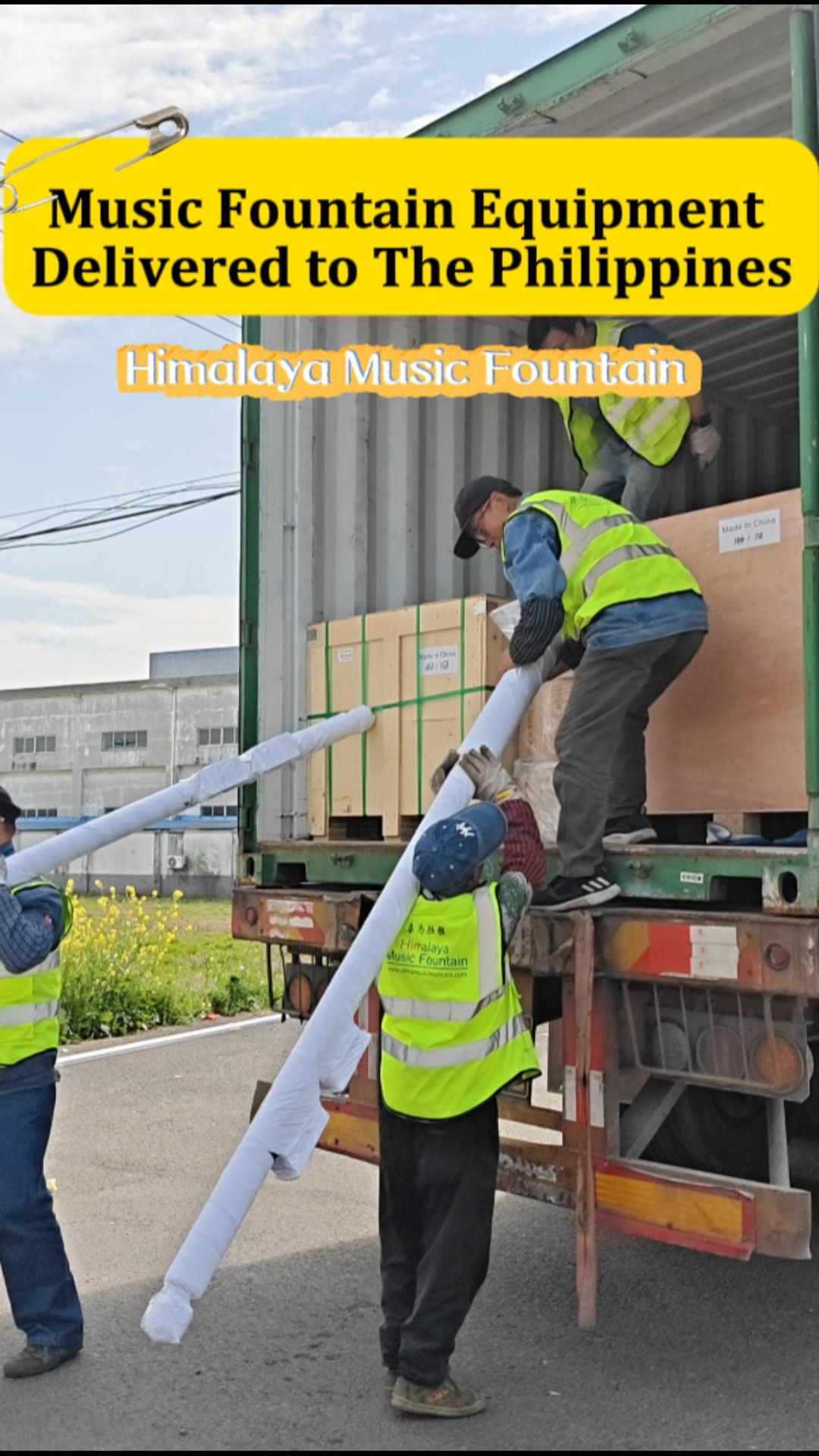 Оборудование для музыкального фонтана загружено в контейнер и готово к отправке на Филиппины.