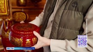 Выставка «Золото на красном» открывается в вологодском центре «Резной палисад»