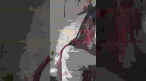 Сегодня чистый четверг , красят яйца , пекут куличи , делают творожные Пасхи