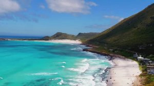 Velour Motion – Deep House 2026 🖤 Smooth Instrumental Mix (1 Hour)