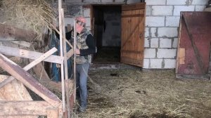 Похолодало. Мы им, а они нам! Варю сыр.