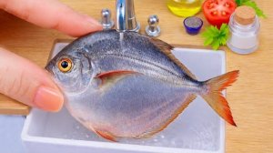 Masala Fish Curry Recipe | How To Make Pomfret Curry🔥Tiny Food ASMR