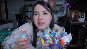 Распаковка коробки киндеров мукбанг