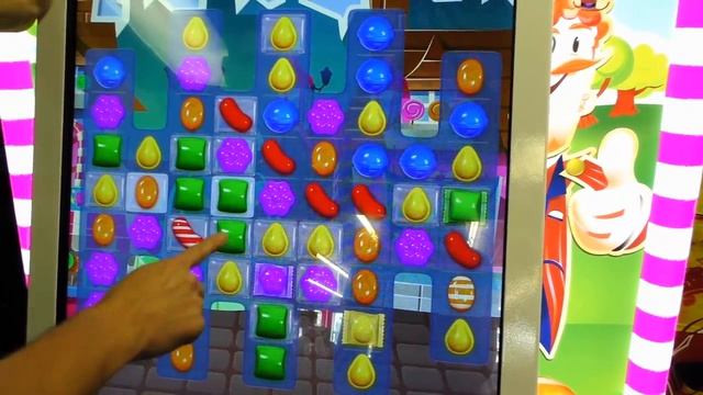 Candy Crush SAGA смотреть онлайн