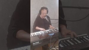 На качелях !!! Перепев .