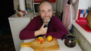 Завтрак с Рыжулей. Великий четверг (четверток). Мукбанг. Обжор. Еда на камеру. Диета. Шизофрения.