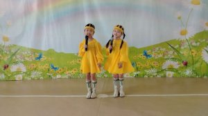 Дуэт Андреева Мирабелла, Павлова Туйаара, Горный улус, с.Магарас, МБДОУ-ЦРР-д/с "Туллукчаана"