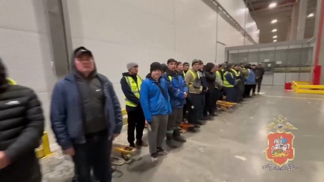 В Мытищах полицейскими составлено 60 административных протоколов на нелегальных мигрантов