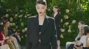 Показ коллекции Michael Kors весна-лето 2022