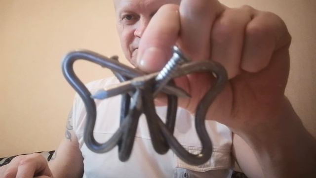 Бабочка из 3 гвоздей 200. 6