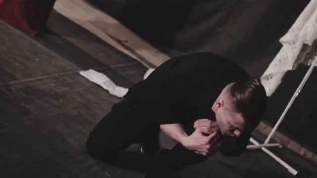 Владимир Маяковский - Облако в штанах (отрывок) (читает Андрей Чудаков)