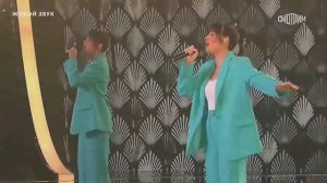 63 Дуэт "Диана Анкудинова и Ирина Дубцова" - "The Show Must Go On" (Дуэты 26.11.2022, слайд - шоу)