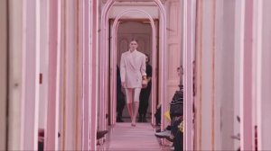 Показ женской коллекции Elisabetta Franchi весна-лето 2026