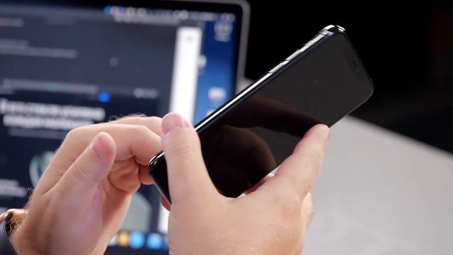 Давайте поцарапаем iPhone 11 и iPhone 11 Pro Max смотреть онлайн