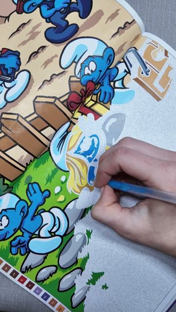 Раскрашиваю разворот со Смурфиками в раскраске Hachette (Ашет) #раскраски #hachette #хобби #ашет