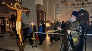 Утреня с чтением 12-ти Страстных Евангелий