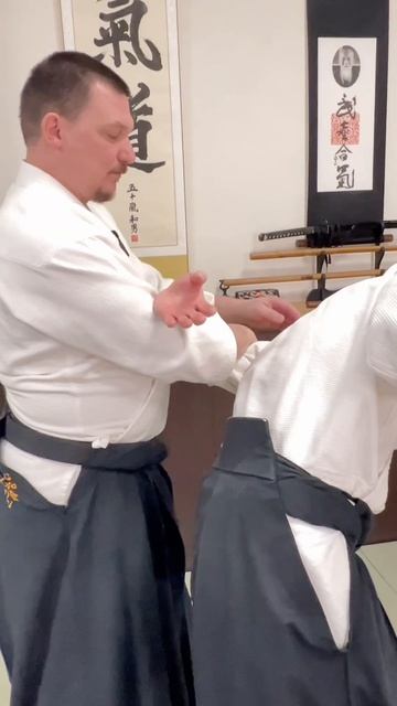 Способы удержания
#айкидо #спорт #единоборства #клуб #шиюкай