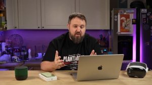 Wylsa Pro: iPhone 17 продаётся как не в себя, а Тим Кук уходит из Apple!