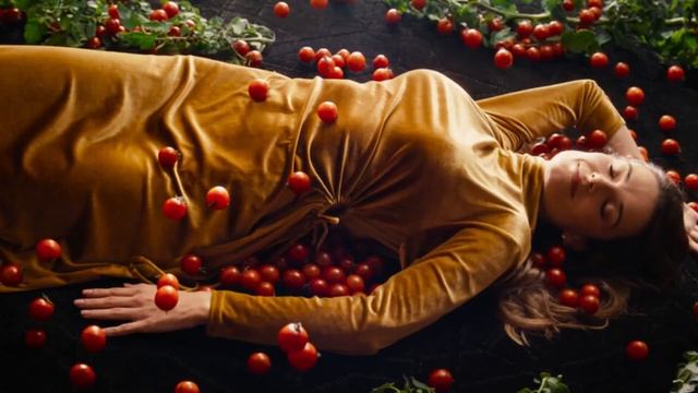 Реклама Томаты черри Медовые 