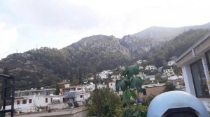 Северный Кипр. Белое Аббатство. Ресторан "Белая башня". Детская площадка Евочке очень нравится.