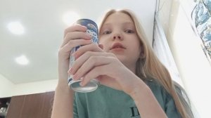 челендж 24 часа капибара Лиза кушает лапшу (мама может есть что хочу )