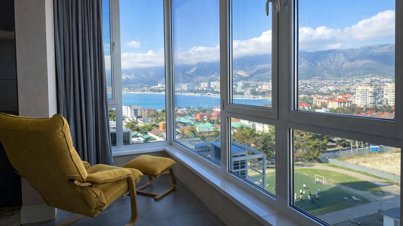 🏡 №321 Сдаётся посуточно квартира с панорамным видом на море, бухту и горы – Геленджик