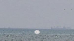 🙄 Так сейчас выглядит "открытый" Ормузский пролив.

Более 800 судов стоят и не могут пройти, поскол