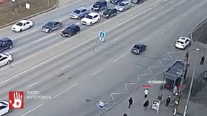 Полицейские нашли водителя, который едва не сбил пешехода на Комсомольком проспекте