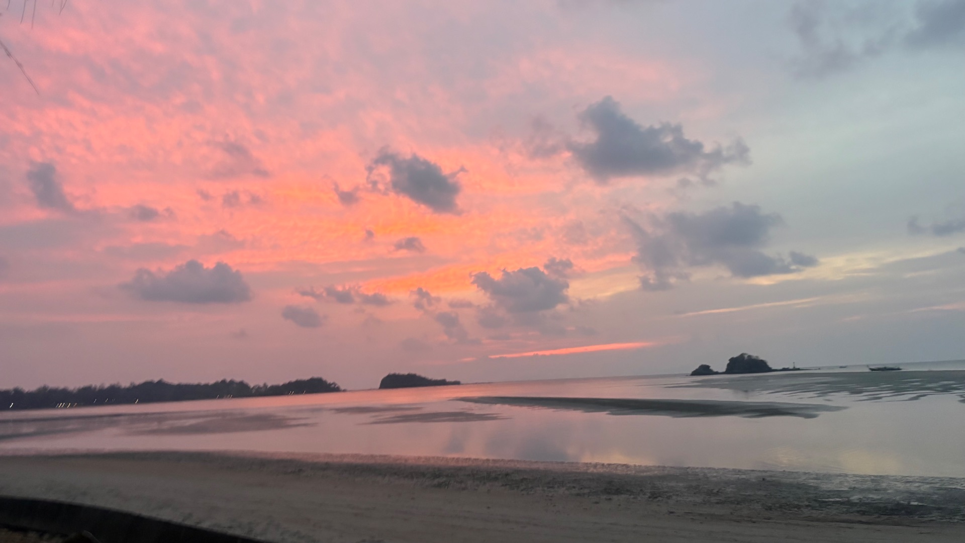 Ланта. Вечерняя прогулка.