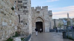 Почему именно 40 дней Храм Гроба Господня в Иерусалиме был закрыт для верующих?