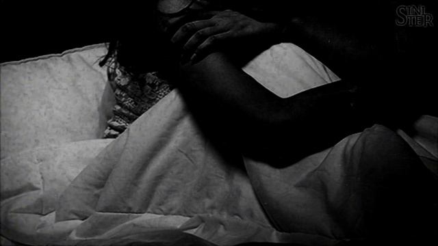 Страшные истории - 3a двepью