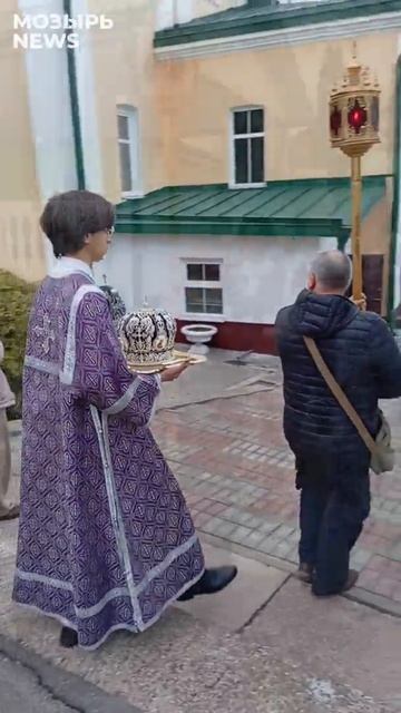Чин погребения Святой Плащаницы и Крестный ход в кафедральном соборе города Мозыря