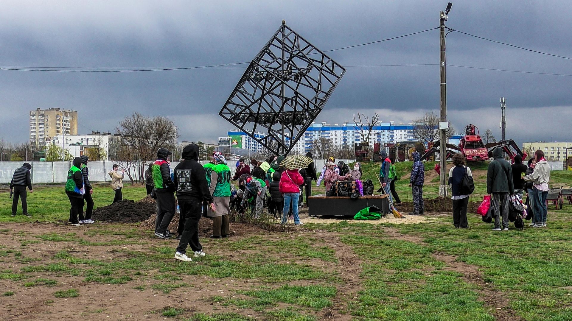 В креативном парке «Ультра 100» состоялась экологическая акция