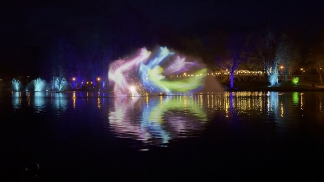 Сказочное водно-световое шоу с голограммой в румынской Крайове (часть 2)