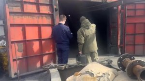 Рабочий погиб в результате хлопка в шахте в Ростовской области, пострадали трое.