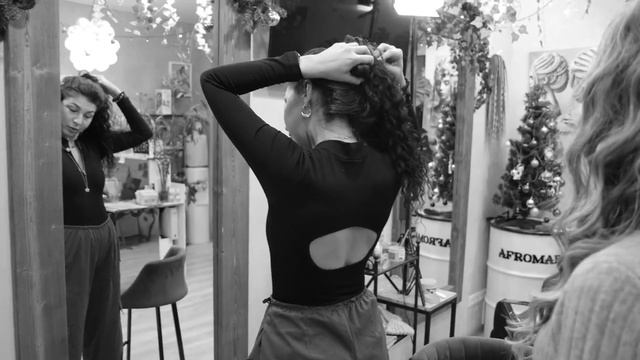 МАСТЕР КЛАСС: КАК ДЕЛАТЬ АФРОХВОСТ НА СЕТКЕ. Видео пошло не по плану | AFROMARI