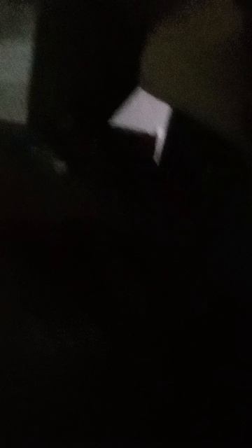 сегодня день рождения мой младший брат решил сделать мне подарок