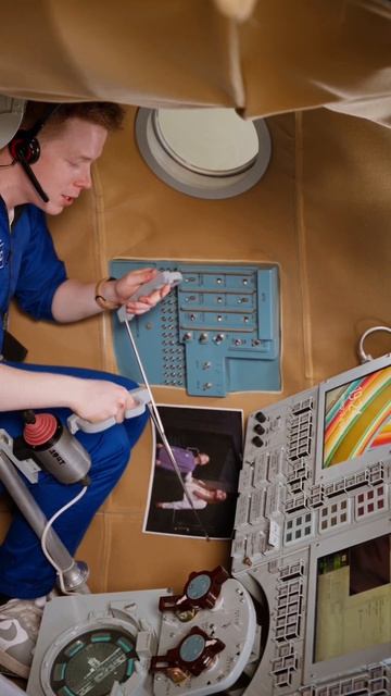 Макс уже в космосе!