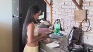 Беженец🇮🇩Бали. СИНДИ ГОТОВИТ ВСЕ ПОДРЯД! ЛУЧШИЙ МИ ГОРЕНГ С БАКСО. СПАГЕТТИ, БЛИНЧИКИ И СУП