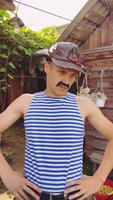 ТВОЙ ДЕД В ДЕТСТВЕ#shorts смотреть онлайн