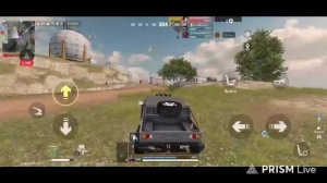 Играю в Blood Strike и общаемся.