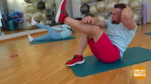 Фитнес-разминка: обойдемся без тренажера. Доброе утро. Фрагмент выпуска от 10.04.2026