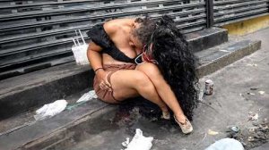 Суровые реалии. 😱 Внутри улиц бездомной Америки | Кенсингтон-авеню, Филадельфия | 2026