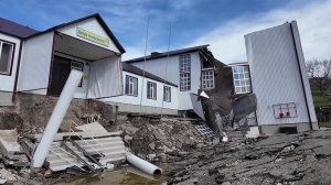 Особое внимание Чеченской Республике, где действует режим ЧС федерального уровня.