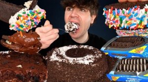 ASMR MUKBANG OREO ШОКОЛАДНОЕ МОРОЖЕНОЕ ТОРТ ОРЕО БРАУНИ ЧИЗКЕЙК ДИП-БАТНИКИ И ПЕЧЕНЬЕ | С МОЛОКОМ