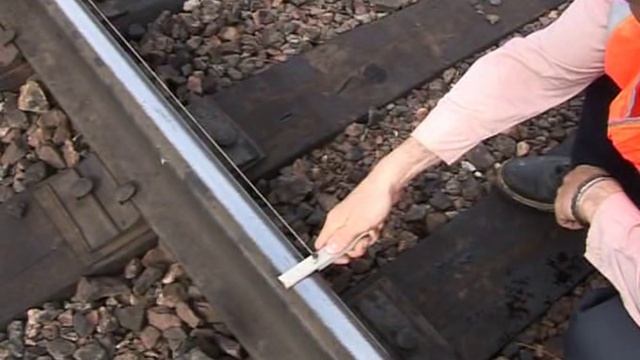 Устройство для промера стрел изгиба