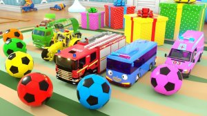 Пожарная машина и автобус Тайо машина скорой помощи трактор сборка футбольных мячей-сюрпризов и шин