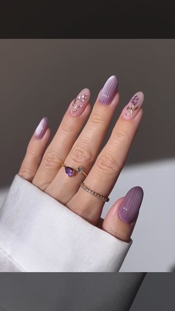 Лавандовый маникюр SS 26